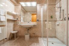 Badezimmer 453